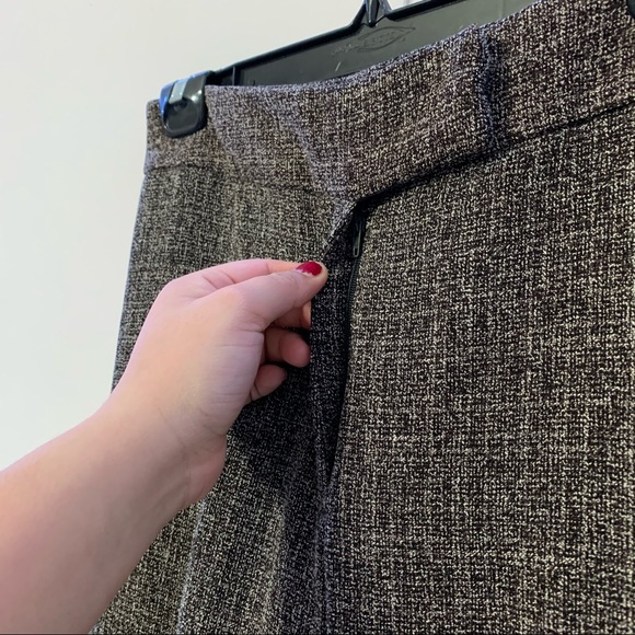 NEW Laura Studio Pants | Size 4 - Picture 5 of 7